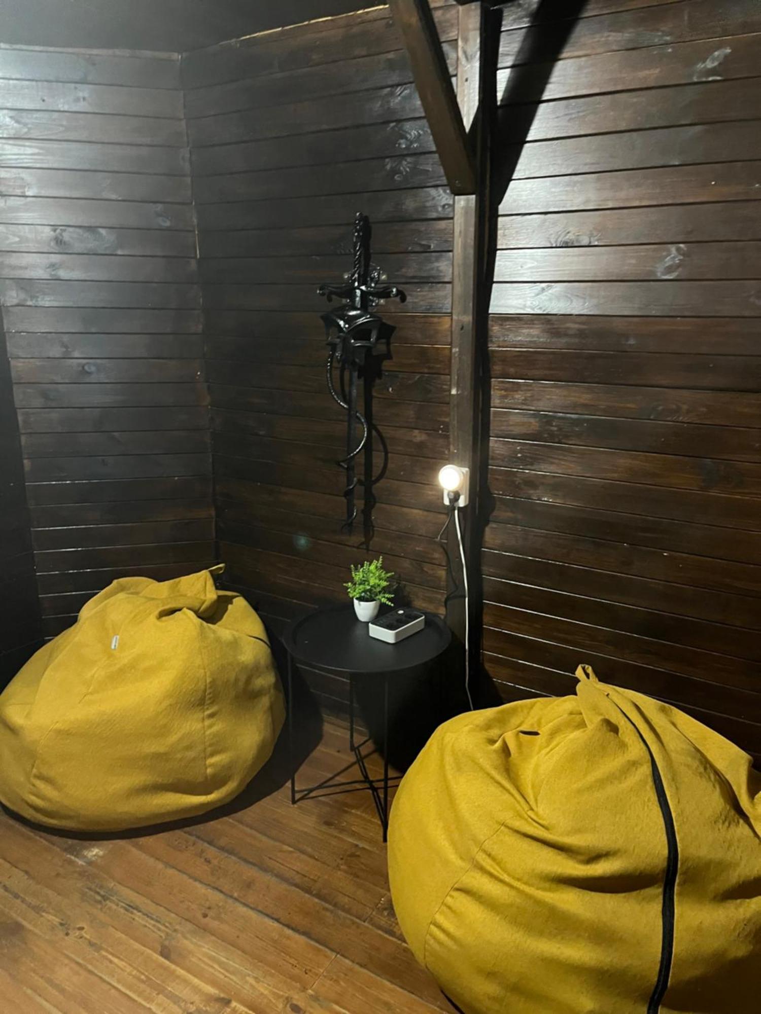 Ararat-Podol Hostel Kiev Exteriör bild